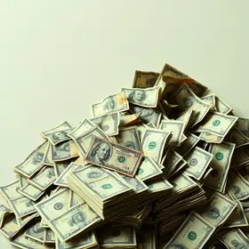 Brasileiros esqueceram mais de R$ 5,1 bilhões em contas antigas