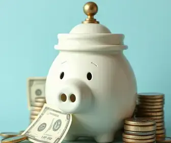 Mais de 250 mil pessoas com dinheiro na poupança nas décadas de 80 e 90 podem ter valores a receber